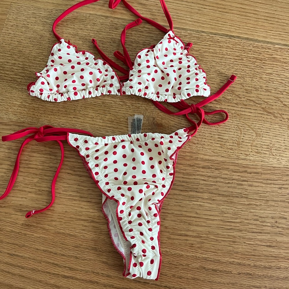 Frankie’s bikinis set